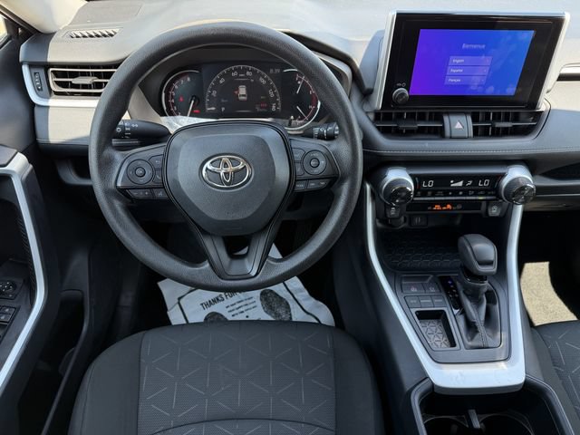 Used 2025 Toyota RAV4 XLE FWD image 11