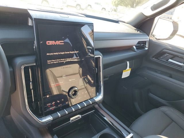 New 2026 GMC Yukon XL Denali w/ Sun & Power Step Package AWD/4WD image 26
