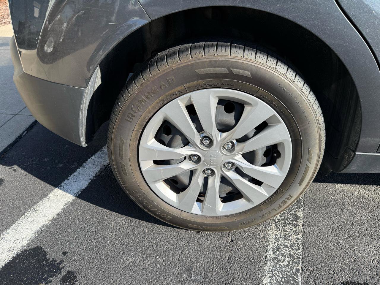 Used 2021 Kia Soul LX image 27