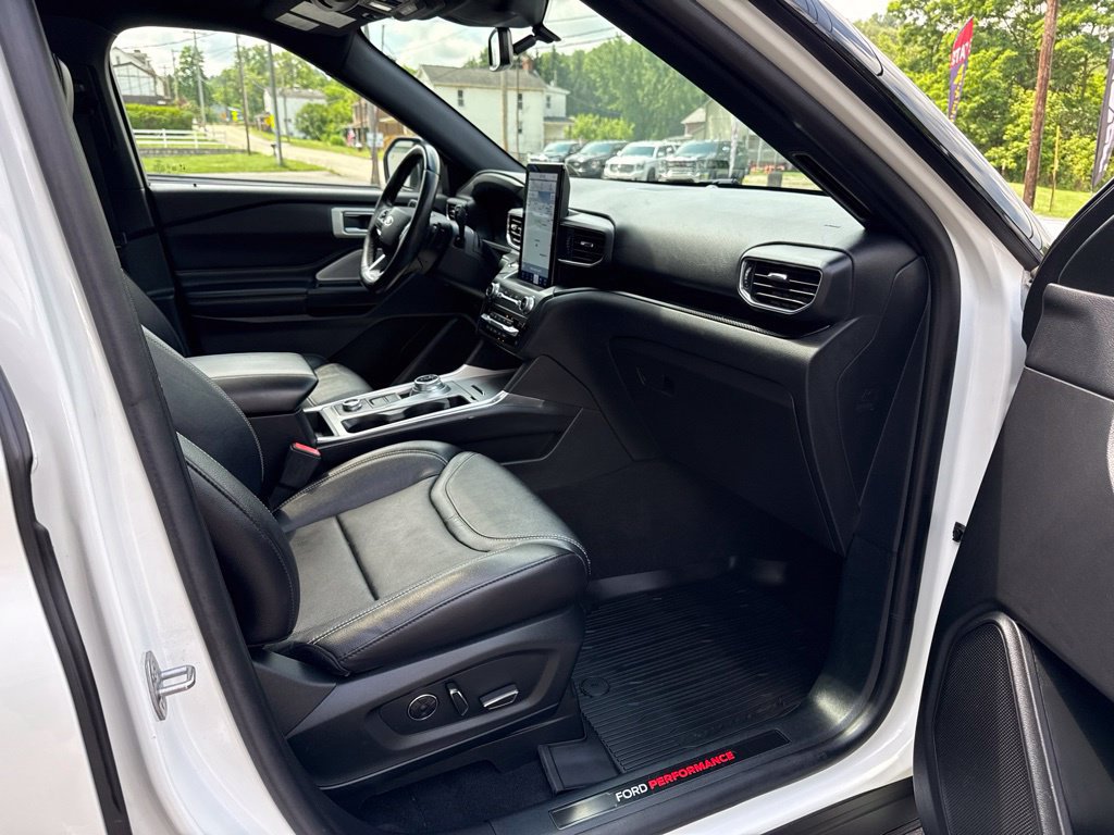 Used 2020 Ford Explorer ST w/ Premium Technology Package AWD/4WD image 34