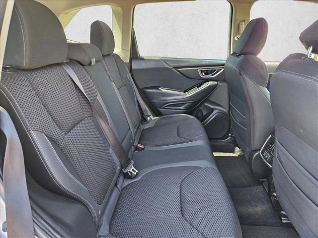 Used 2020 Subaru Forester Premium AWD/4WD image 24