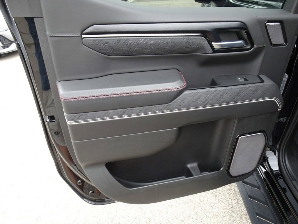 Used 2023 GMC Sierra 1500 AT4X image 19