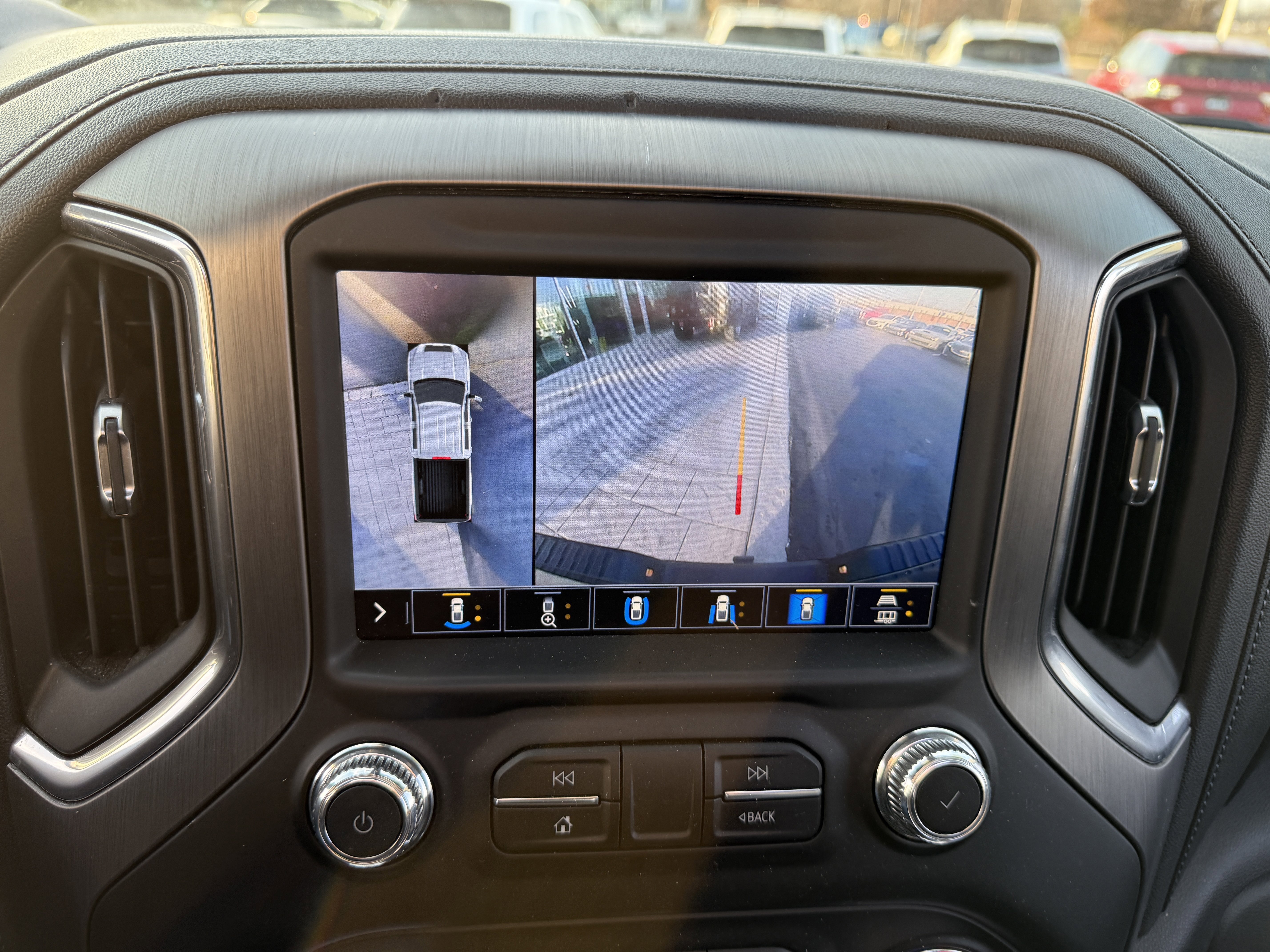 Used 2021 GMC Sierra 2500 Denali w/ Denali Black Diamond Edition image 20