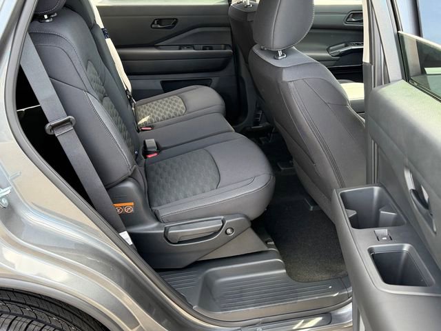 New 2026 Nissan Pathfinder SV image 23