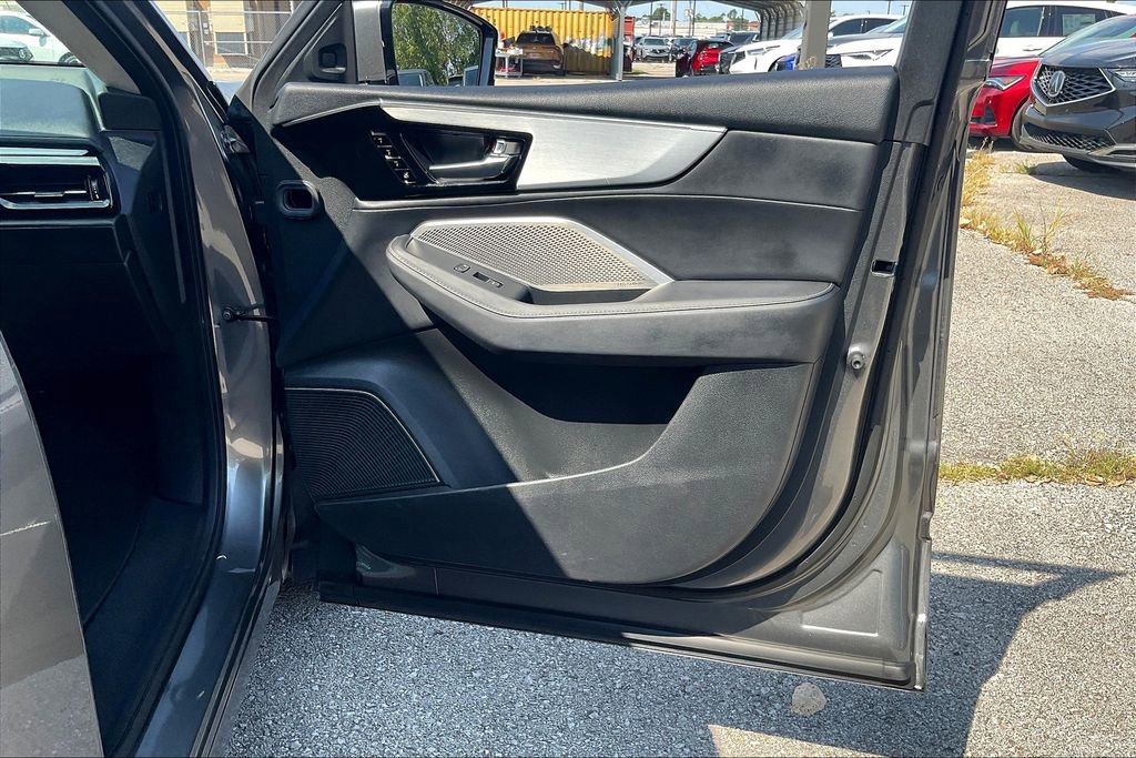 Used 2023 Acura MDX FWD w/ Technology Package image 26