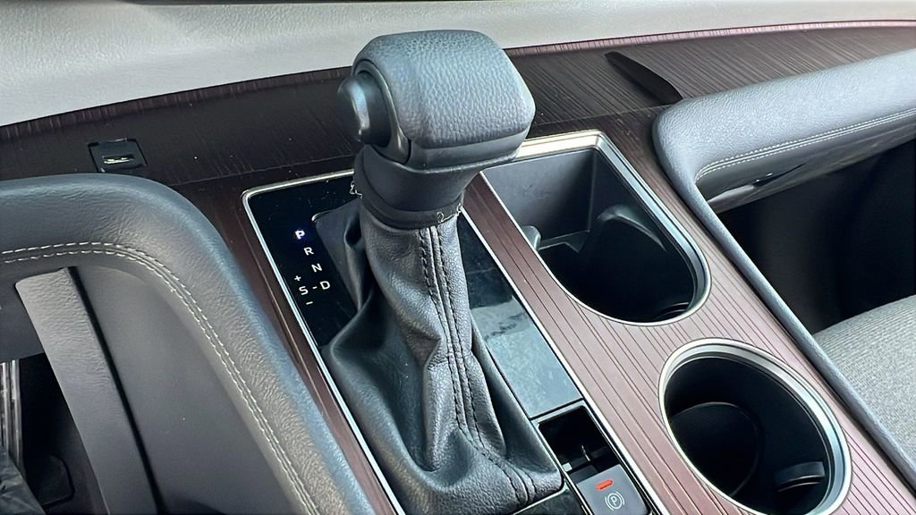 Used 2024 Toyota Sienna LE image 23