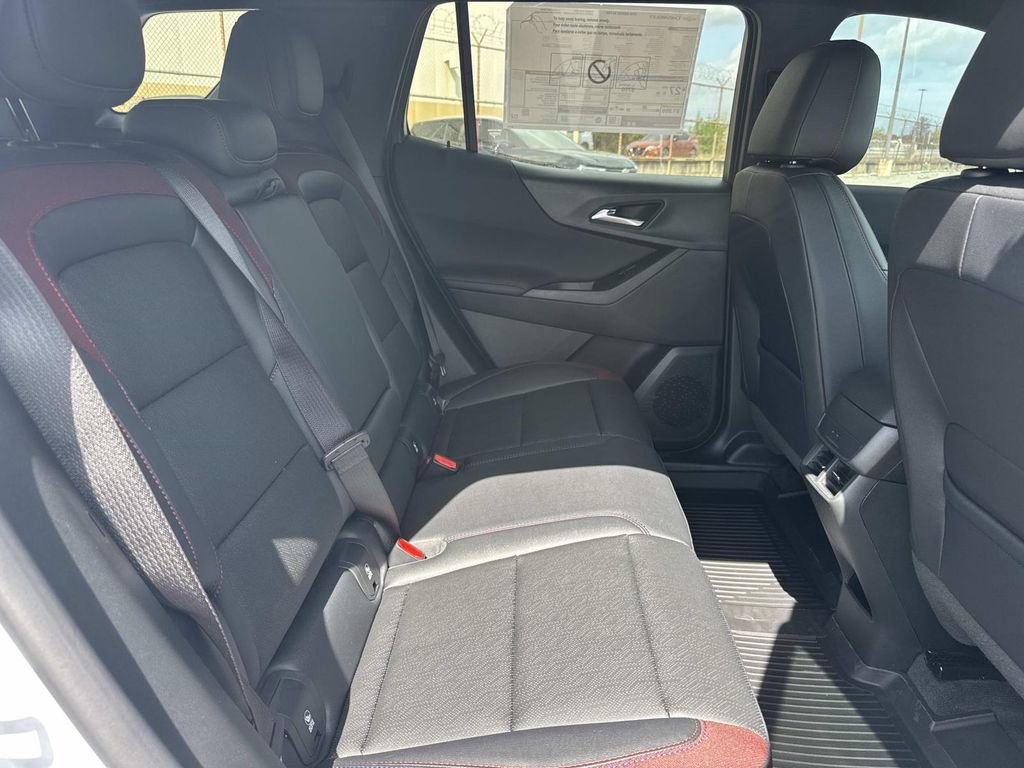 New 2026 Chevrolet Equinox RS w/ Safety and Technology Package image 9