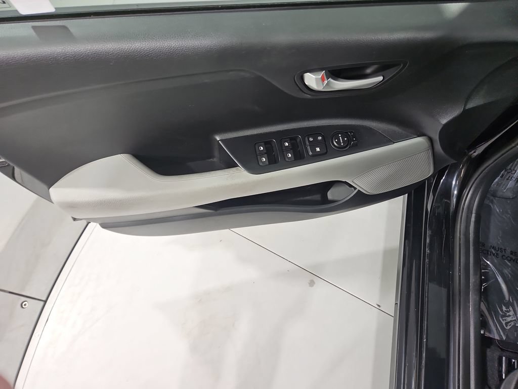 Used 2022 Kia Rio S w/ Technology Package FWD image 11