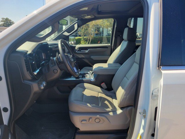 Used 2024 GMC Sierra 1500 SLT w/ SLT Premium Plus Package image 10