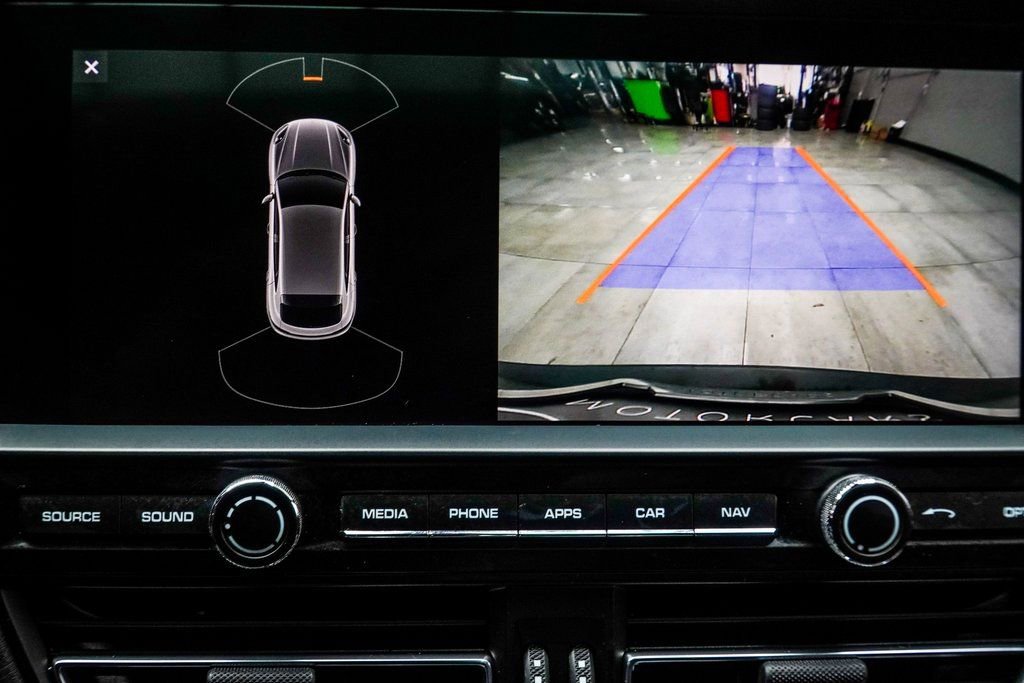 Used 2019 Porsche Macan Base image 25