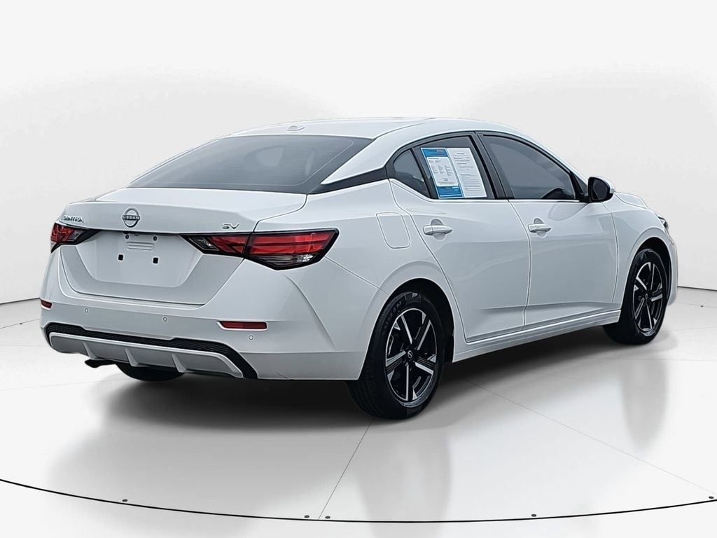 Used 2024 Nissan Sentra SV image 5