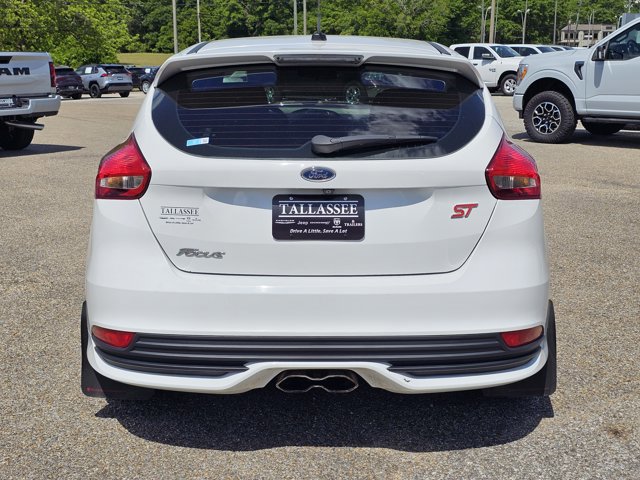 Used 2017 Ford Focus ST FWD image 11