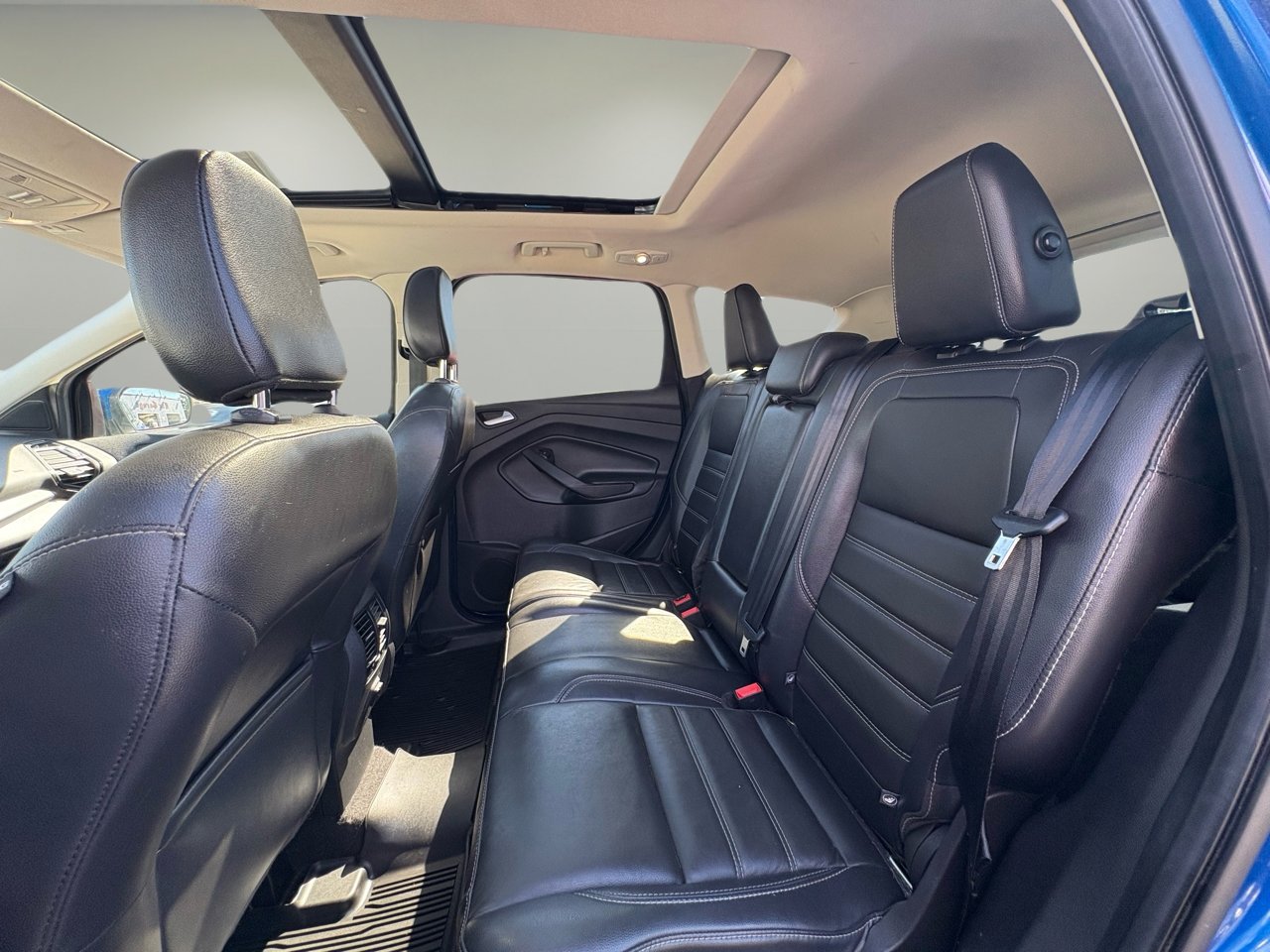 Used 2018 Ford Escape SEL w/ Ford Safe & Smart Package image 34