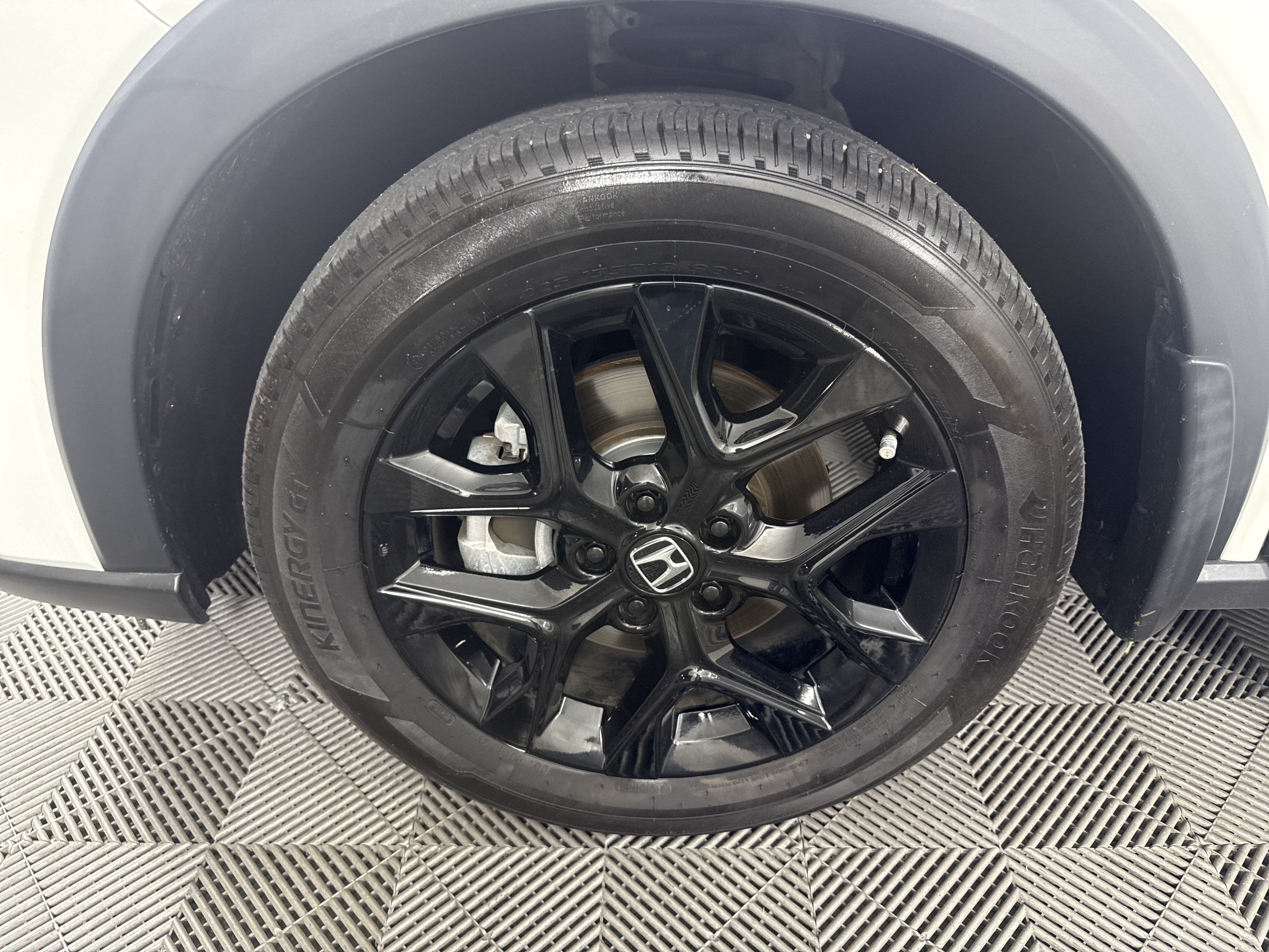 Certified 2023 Honda HR-V Sport image 12