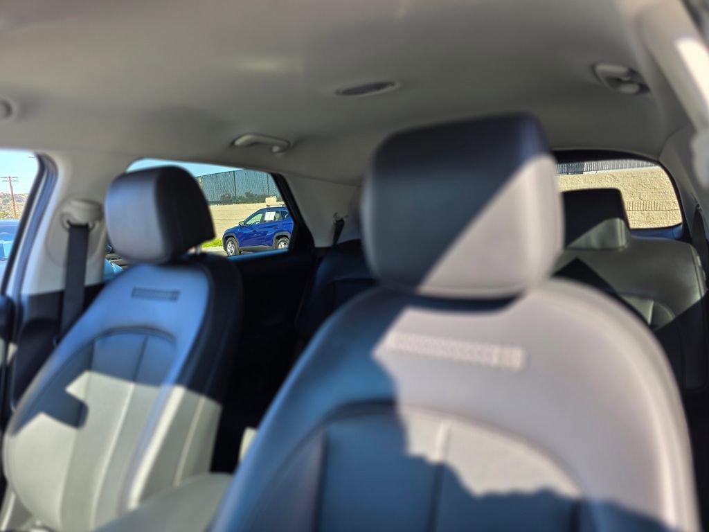 Certified 2025 Hyundai Ioniq 5 SEL image 14