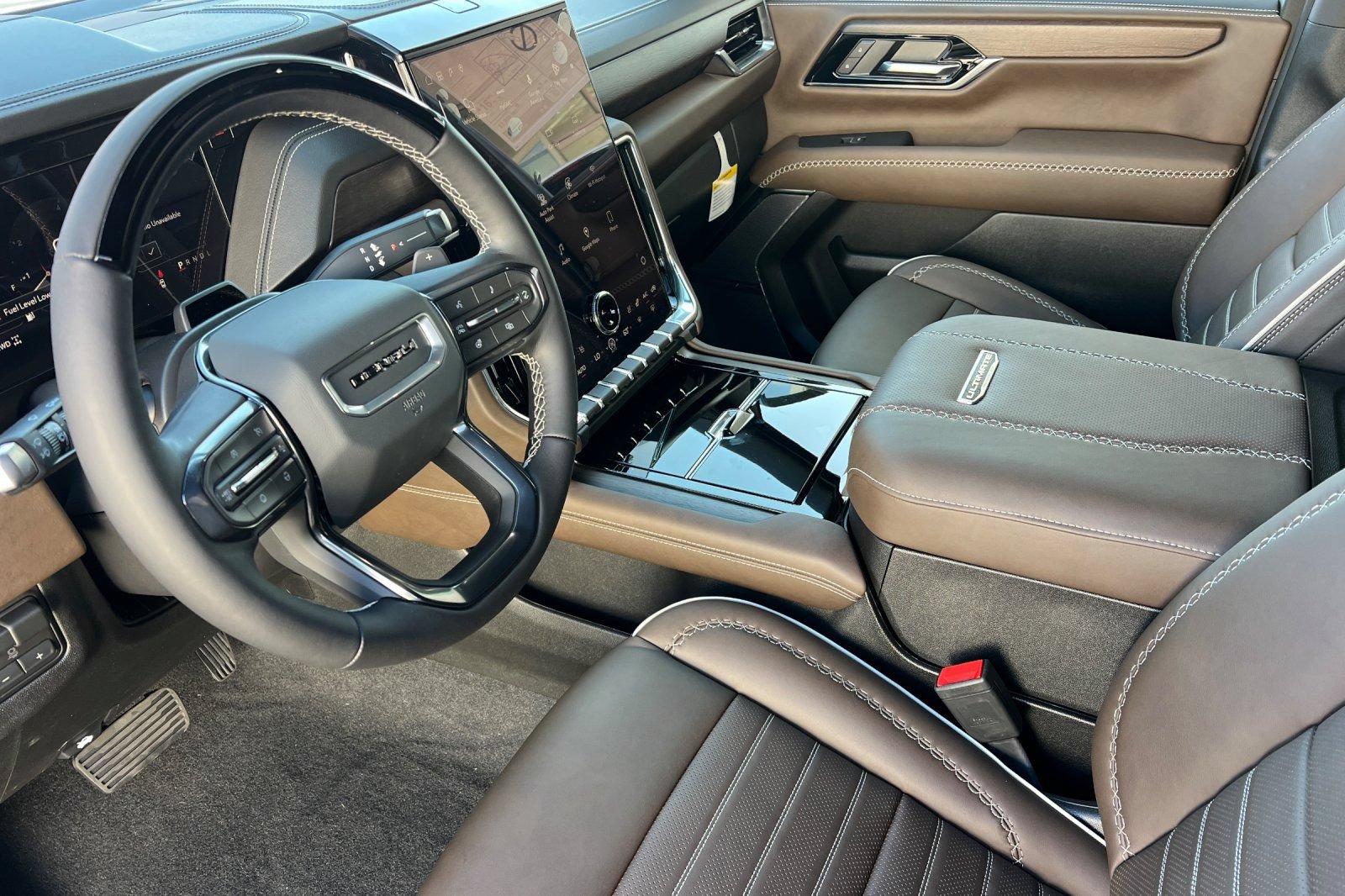 New 2026 GMC Yukon Denali Ultimate AWD/4WD image 8