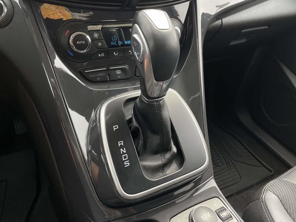 Used 2013 Ford Escape Titanium w/ Parking Technology Pkg AWD/4WD image 21