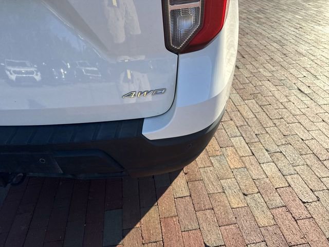 Used 2022 Ford Explorer Timberline w/ Timberline Technology Package image 12