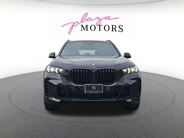Certified 2025 BMW X5 xDrive50e w/ Executive Package image 2
