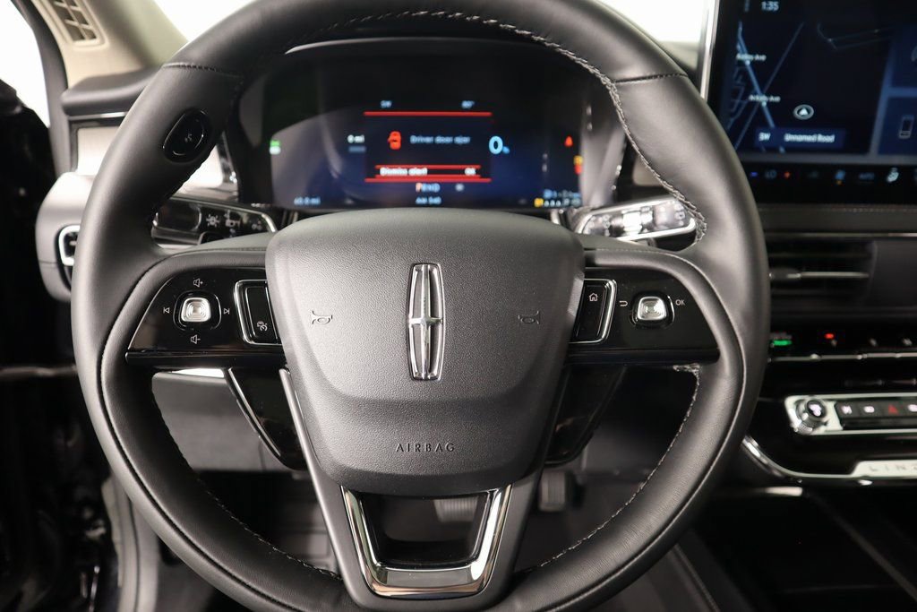 New 2025 Lincoln Corsair Grand Touring AWD/4WD image 3