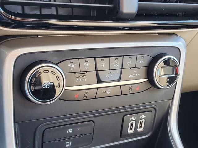 Used 2021 Ford EcoSport Titanium image 30