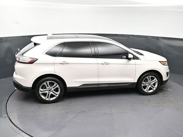 Used 2015 Ford Edge Titanium FWD image 28