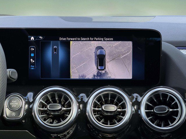 New 2026 Mercedes-Benz GLA 250 4MATIC image 16