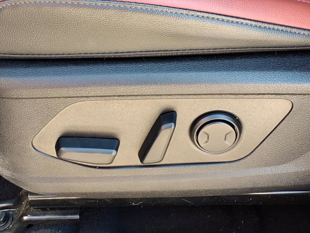 Used 2024 Kia Sportage SX image 14