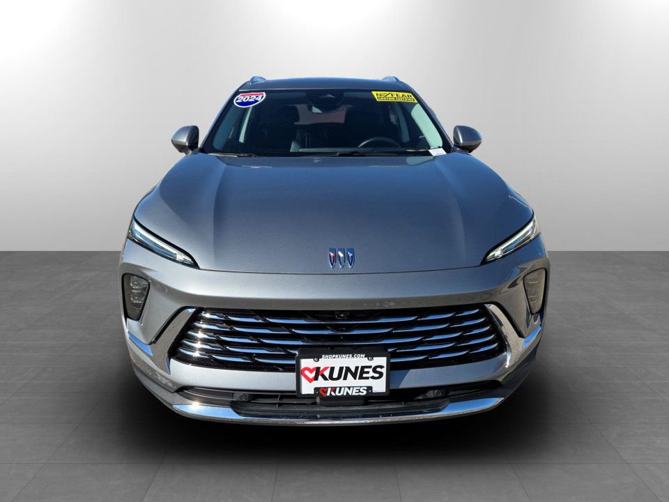 Used 2024 Buick Envision Preferred image 4