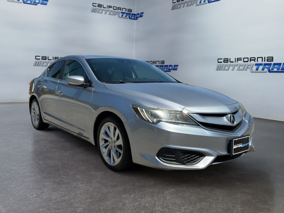 Used 2016 Acura ILX FWD image 3