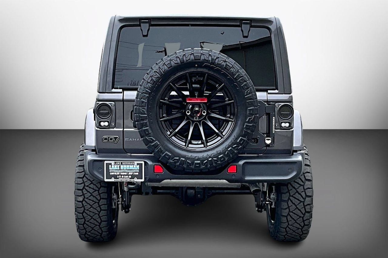 New 2026 Jeep Wrangler Unlimited Sahara AWD/4WD image 7