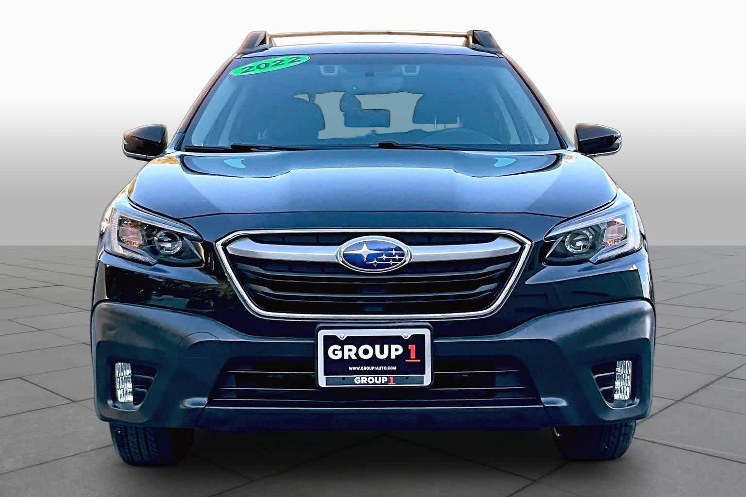 Used 2022 Subaru Outback Premium AWD/4WD image 4