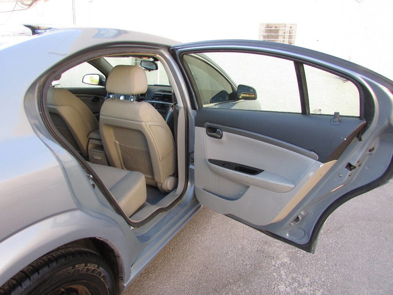 Used 2009 Saturn Aura XE image 13