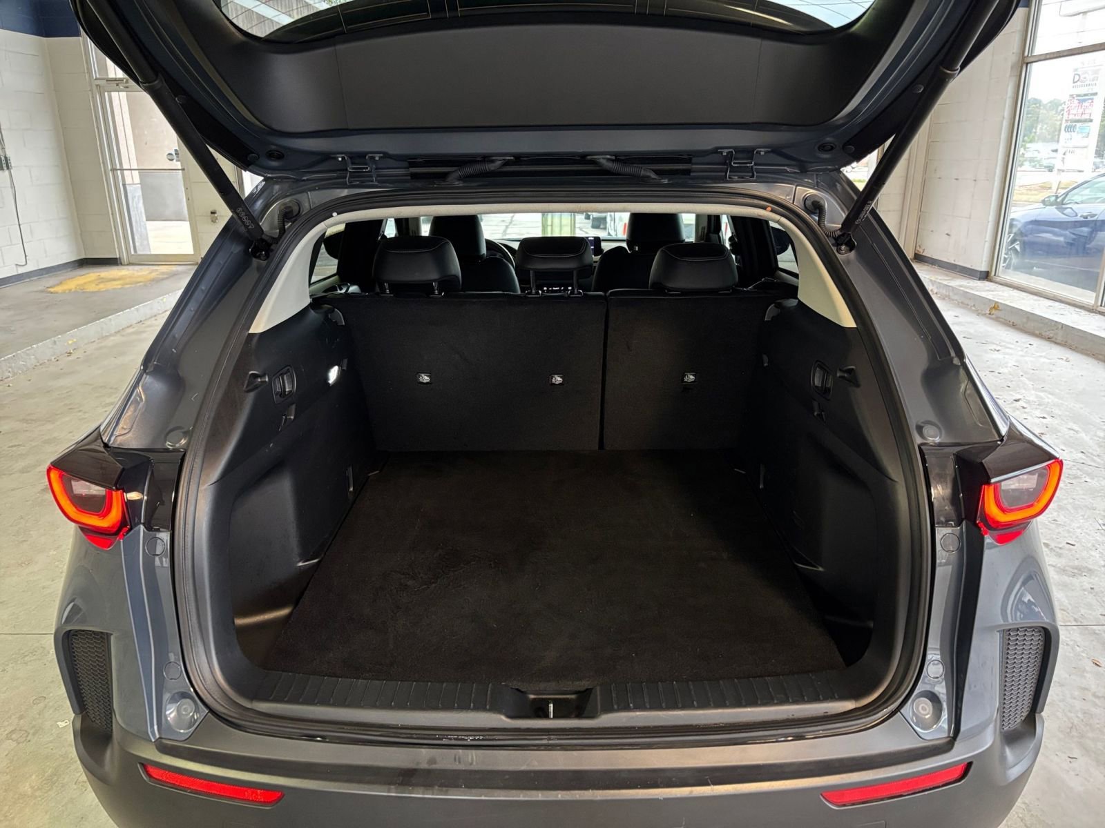 Used 2025 MAZDA CX-50 AWD 2.5 S w/ Preferred Package image 31