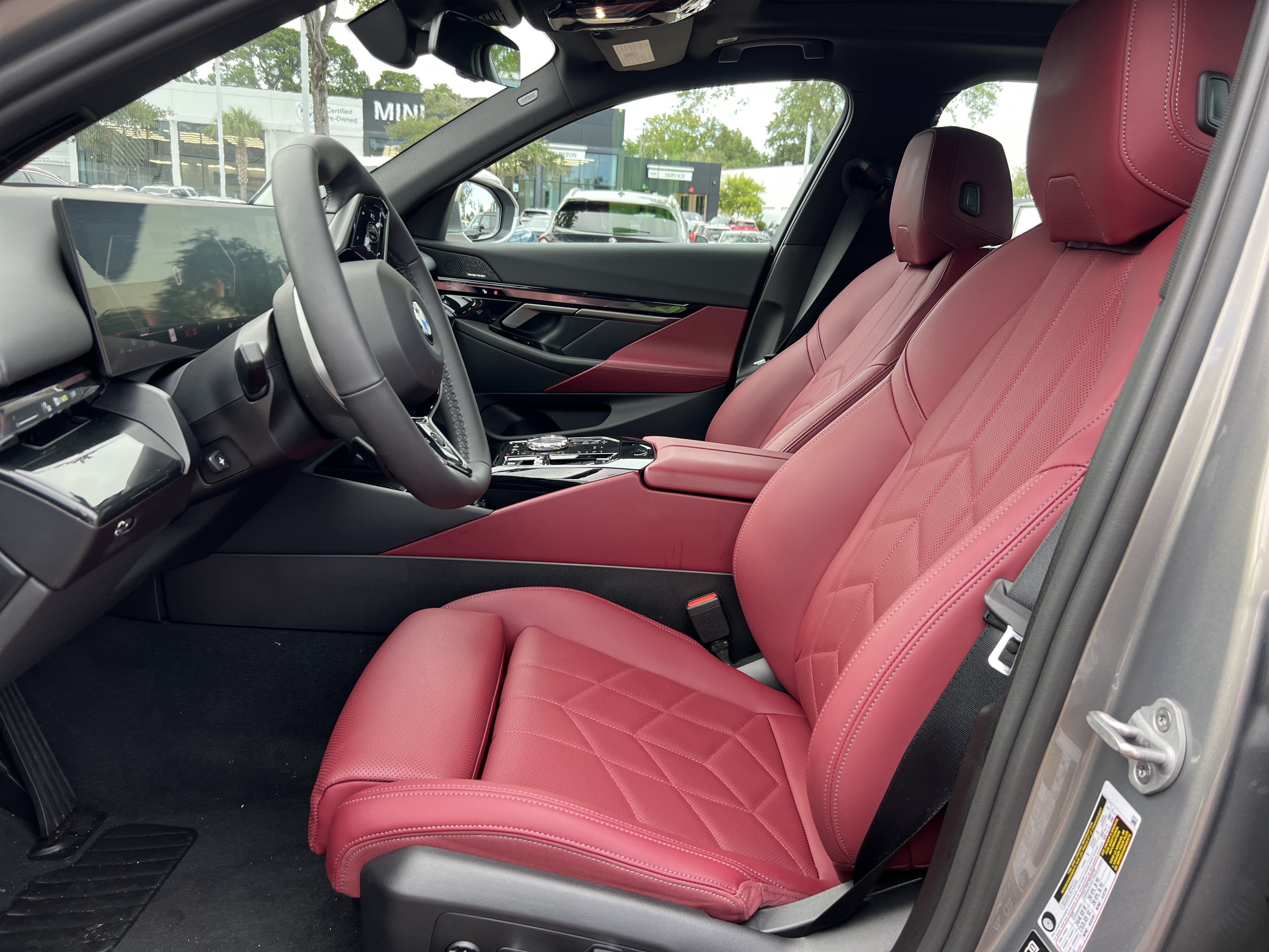 Certified 2026 BMW 540i xDrive AWD/4WD image 16