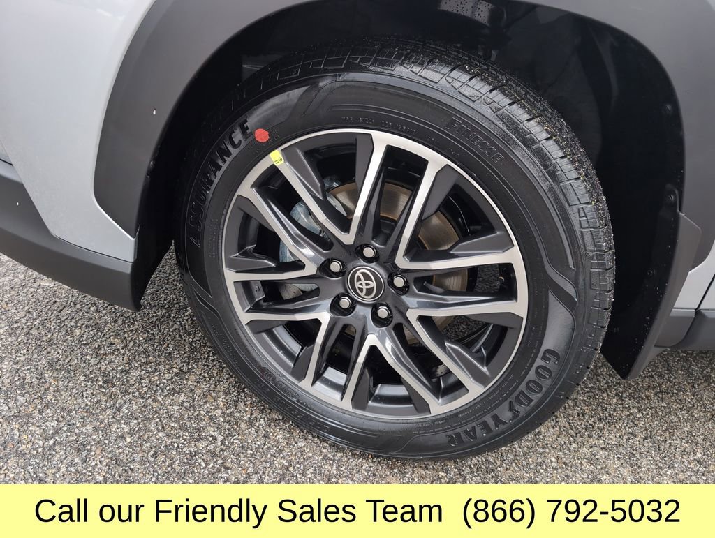 New 2026 Toyota Corolla Cross XLE w/ Convenience Package image 25