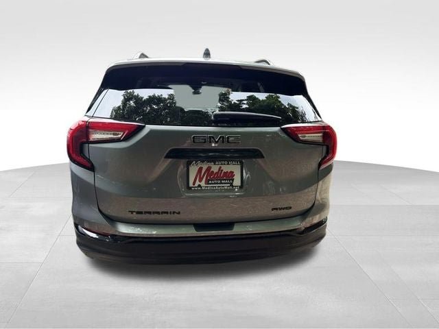 Used 2023 GMC Terrain SLE w/ Driver Convenience Package AWD/4WD image 6