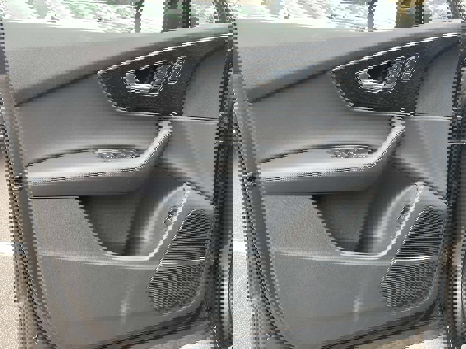 Certified 2024 Audi Q7 2.0T Premium Plus image 17