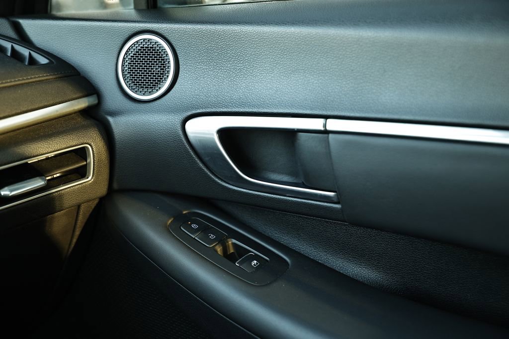 Used 2023 Hyundai Sonata SEL image 25