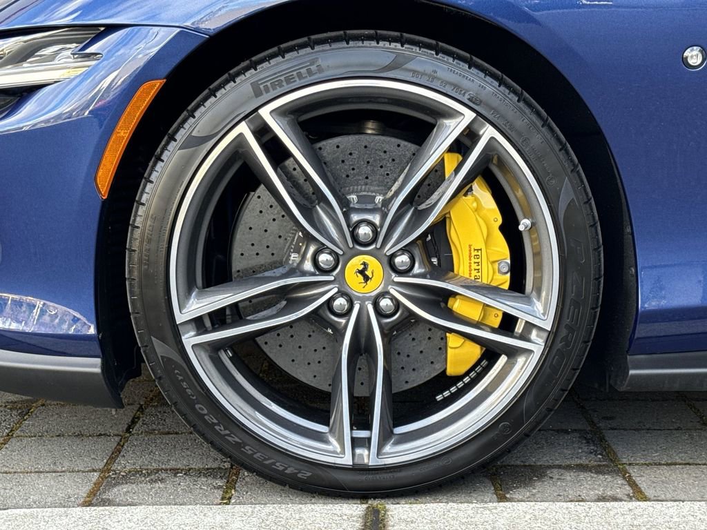 Used 2023 Ferrari Roma image 10