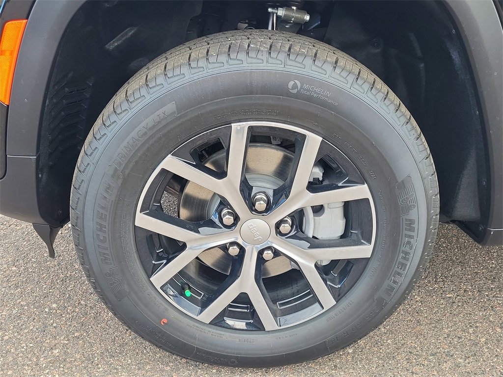 New 2025 Jeep Grand Cherokee Limited image 7