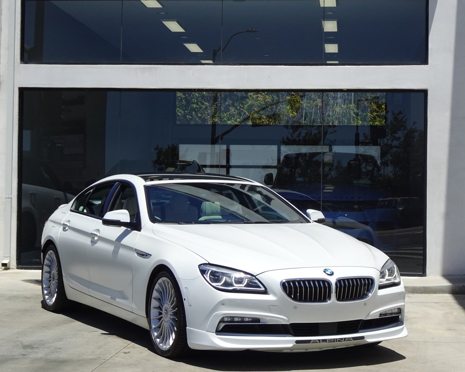 Used 2018 BMW ALPINA B6 xDrive Gran Coupe w/ Executive Package AWD/4WD image 9
