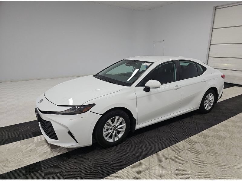 Used 2025 Toyota Camry LE w/ Convenience Package