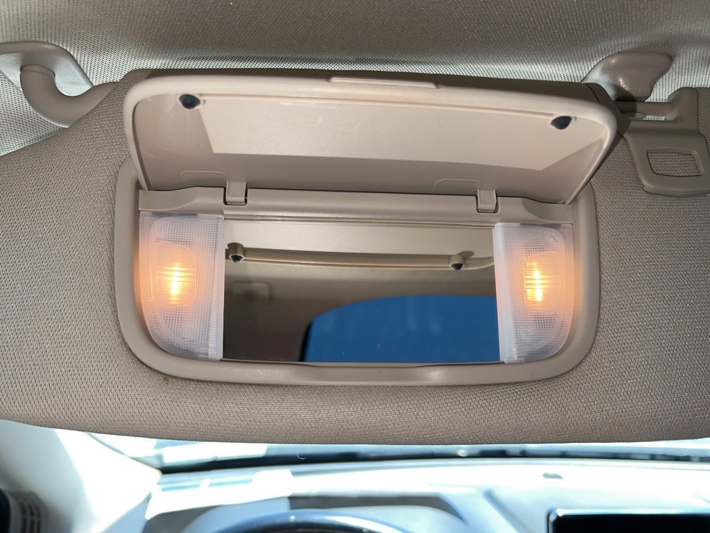 Used 2022 Lincoln Nautilus Reserve w/ Class II Trailer Tow Package image 24