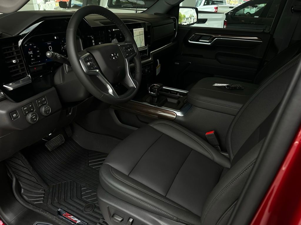 New 2026 Chevrolet Silverado 1500 RST w/ RST All Star Premium Package AWD/4WD image 9