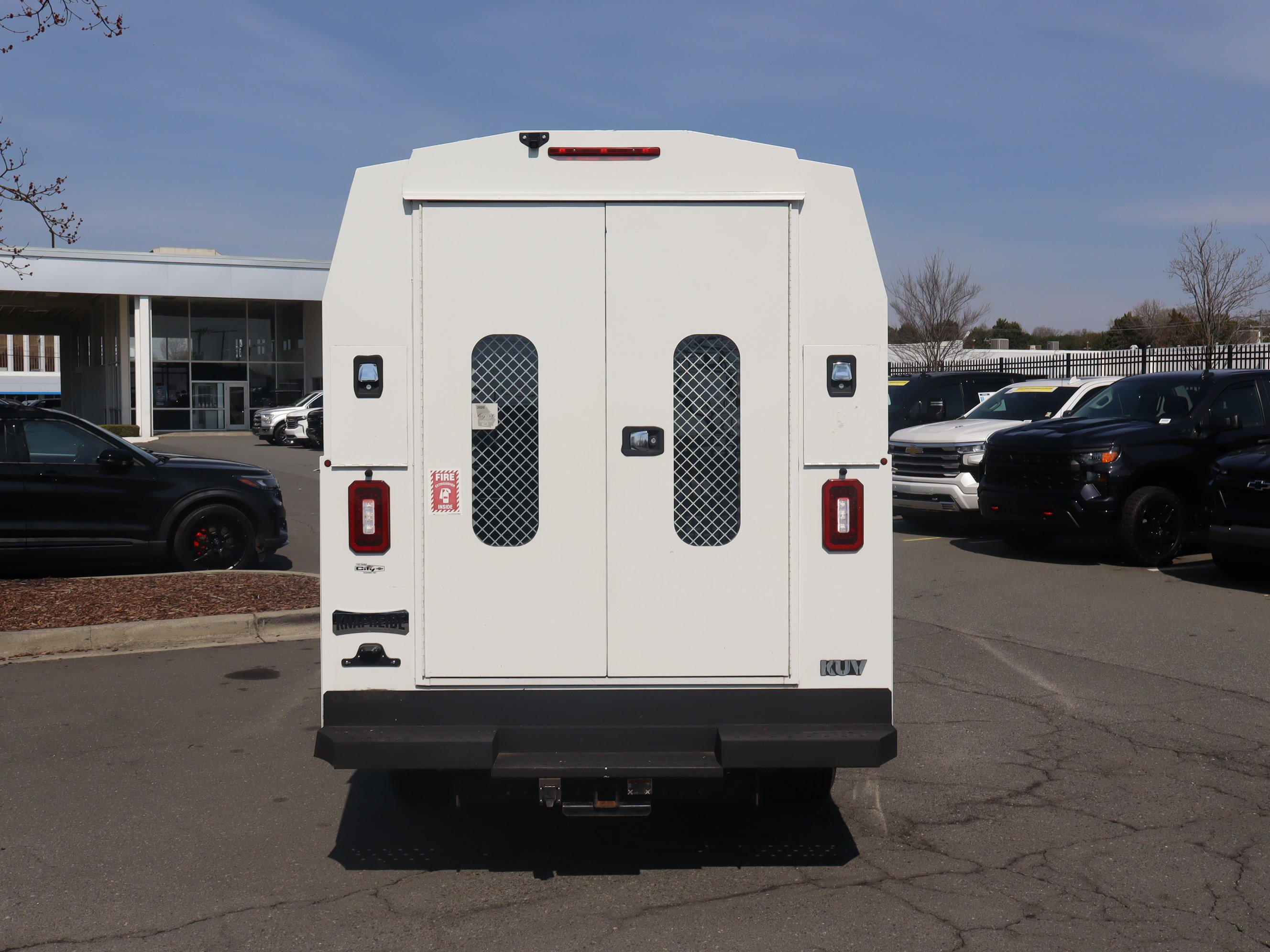 Used 2019 Chevrolet Express 3500 w/ Power Convenience Package image 9