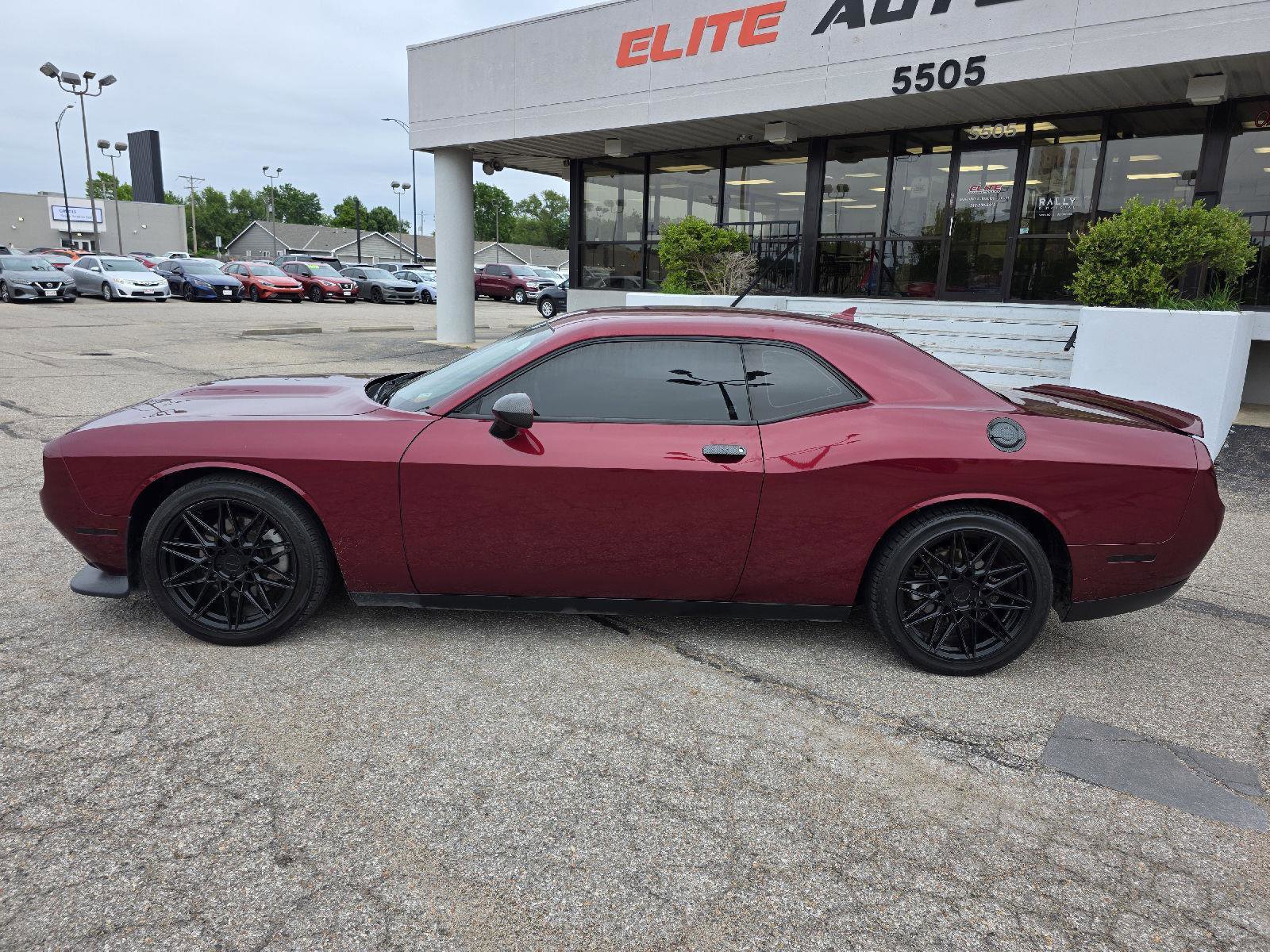 Used 2021 Dodge Challenger GT w/ Plus Package RWD image 8