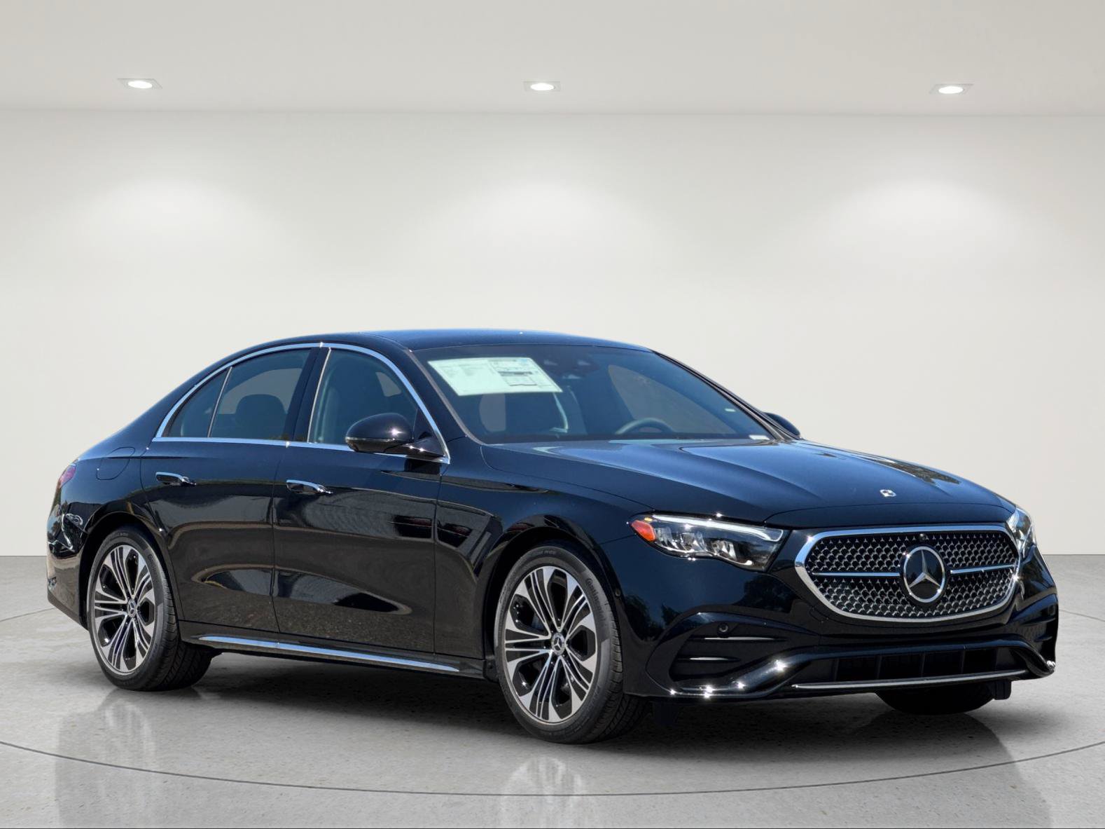 New 2026 Mercedes-Benz E 450 4MATIC Sedan image 8