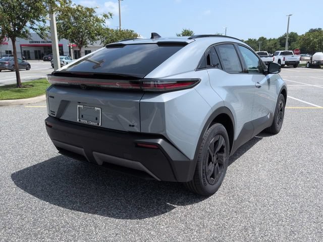 New 2026 Toyota C-HR AWD/4WD image 4