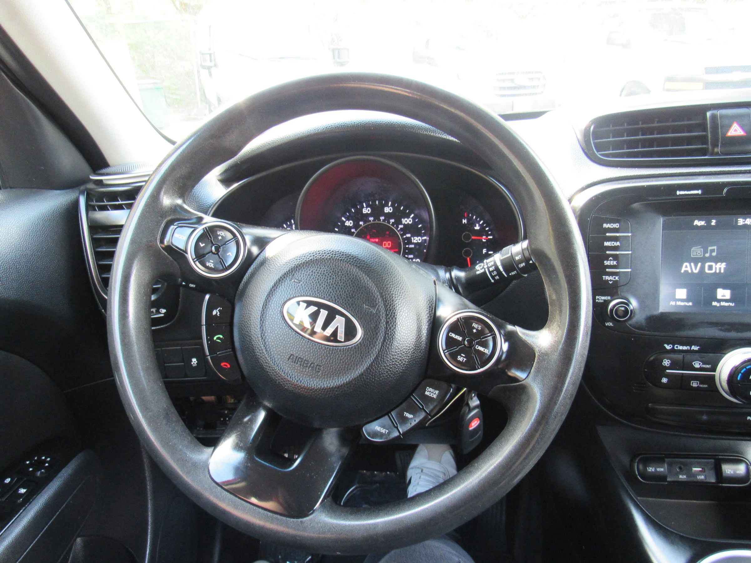 Used 2019 Kia Soul w/ Convenience Package FWD image 22